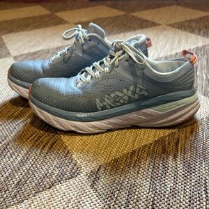 Womens Hoka Blue Bondi 7 tennis shoes